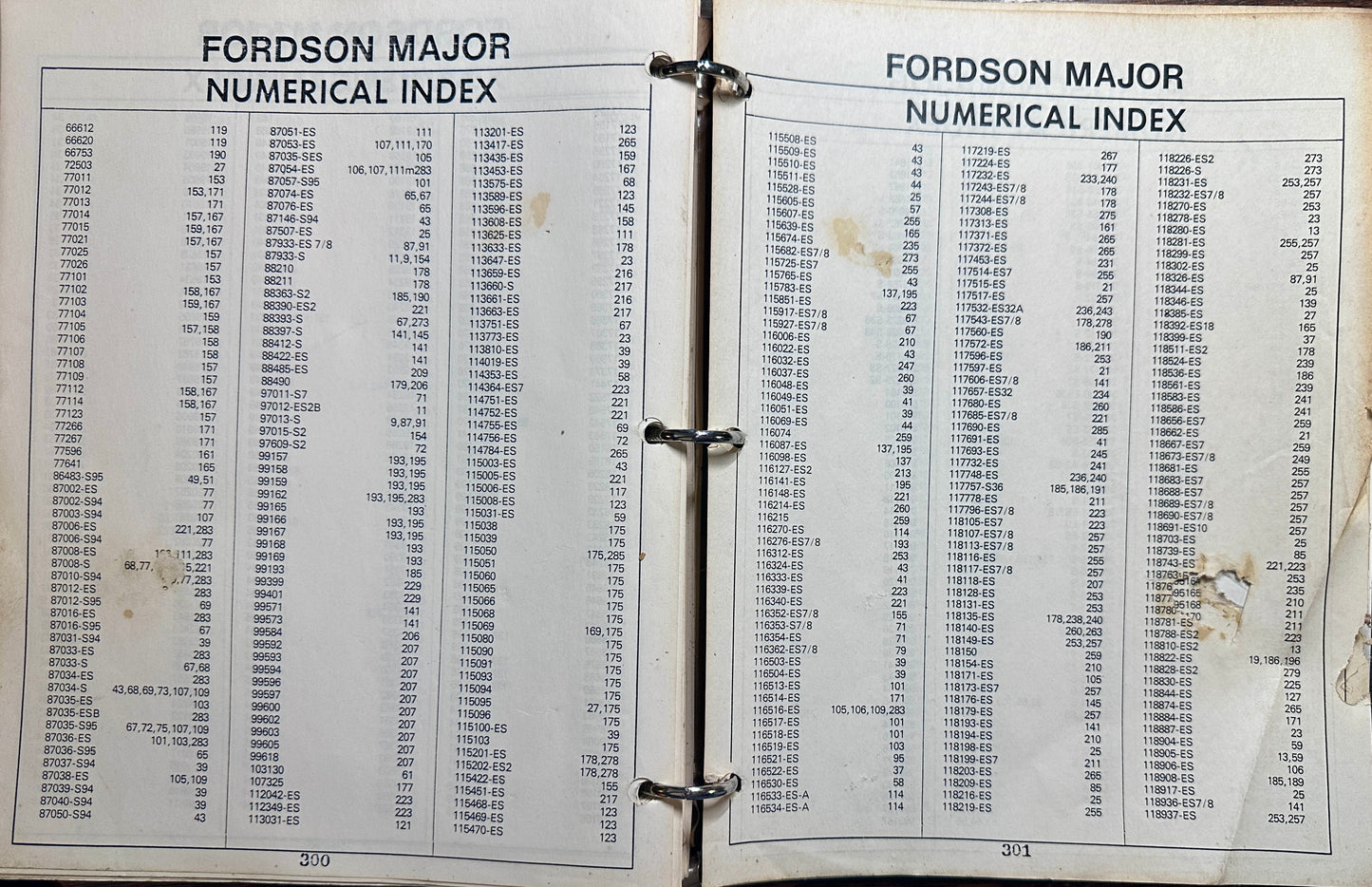1952 - 1964 FORDSON MAJOR PARTS Lists - 3-Ring Binder - 304 Pages MusCab-1