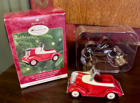 2000 Hallmark Keepsake Ornament Collector's Club Edition - Kiddie Classics Garton