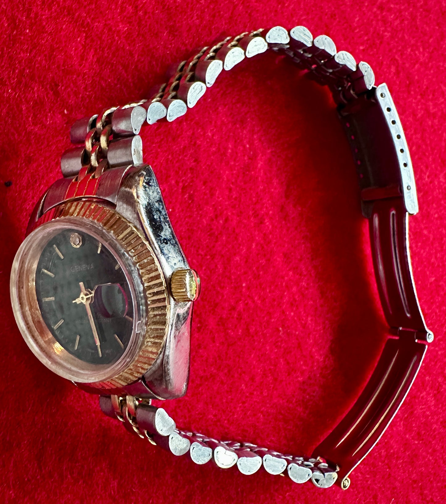 1970's Lot of Ladies' Fashion Analog Watches with Expansion Or Spring Clamp Bands