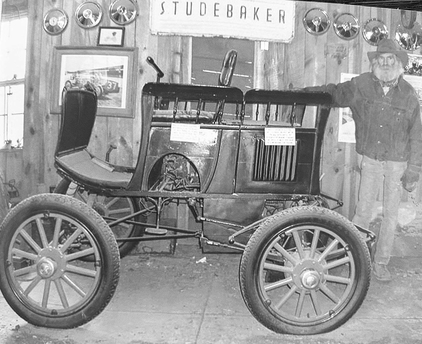 2009 Set of The Antique Studebaker Review - Stud-5