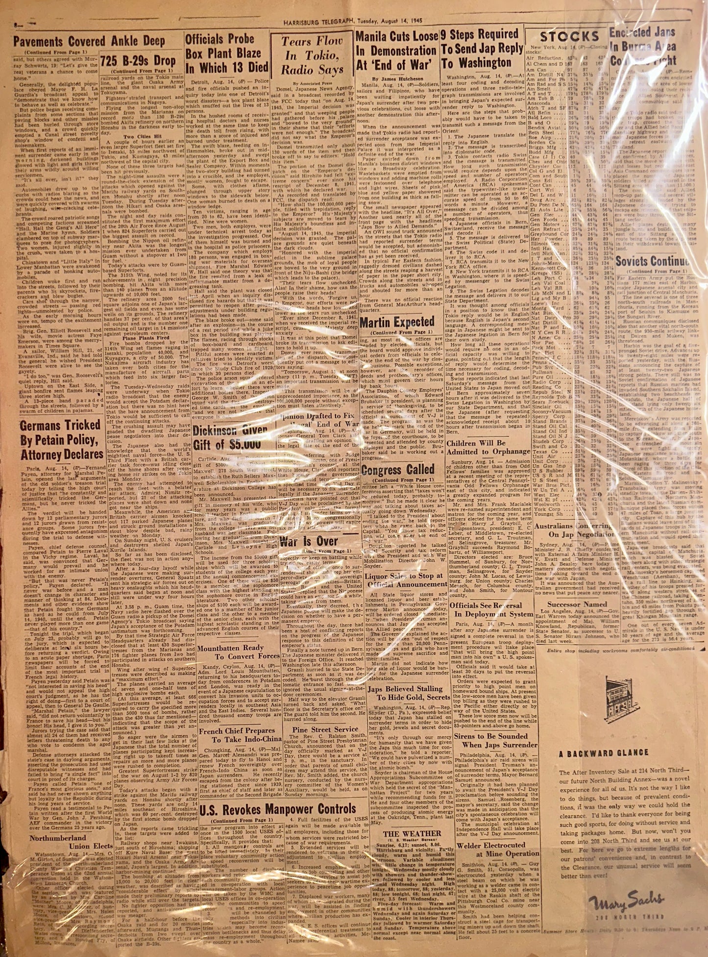 1945 HARRISBURG TELEGRAPH HH0027 WAR IS OVER!