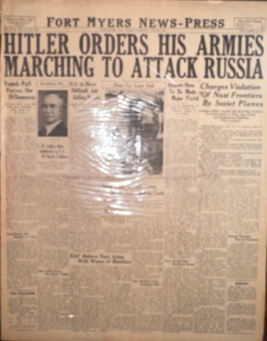1941 - JUN 22, HISTORIC HEADLINES GERMANY MARCHES ON RUSSIA - HH0038