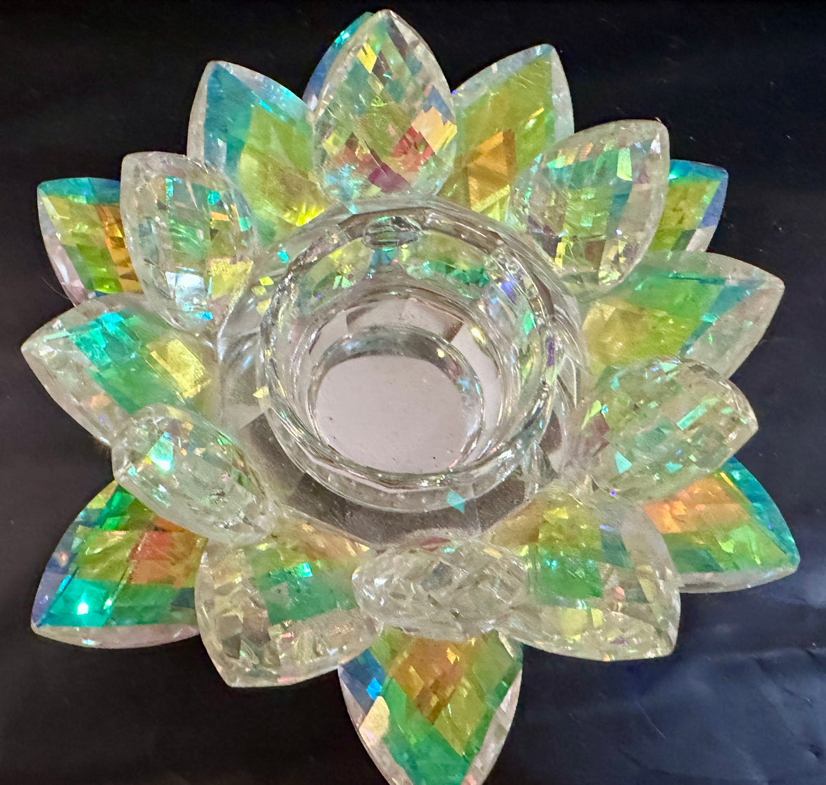 Multi-Faceted Lotus Tea Light Candle Holder - Beautiful Colors