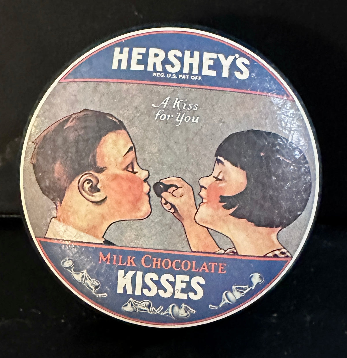 1982 Vintage Hershey's A Kiss for You Tin Made in England