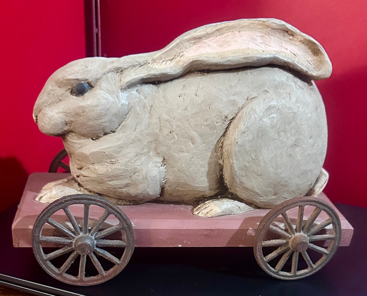 1986 Spring House Collection (1986) folk art clay rabbit pull-toy figurine