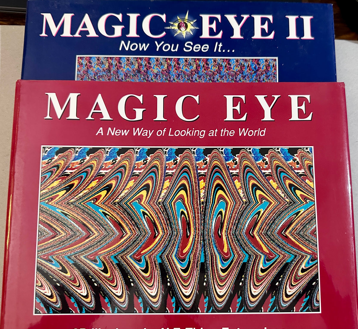 Set of (2) Hardback Magic Eye 3D Illusions Coffee Table Books CS422026