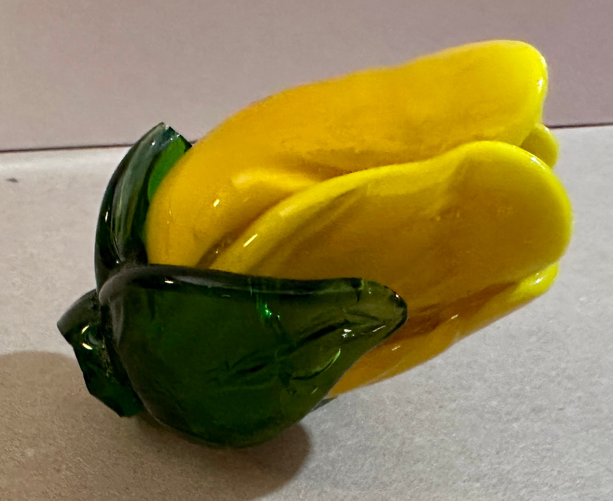 (5) Heavy Hand Blown Flower (3 Stems) And 2 (Buds) Home Decor CS402026