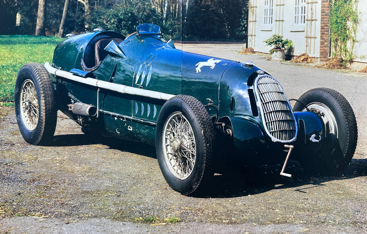 1990 - Article on 1936 Alfa Romeo 8C-35 Grand Prix Vintage Racer