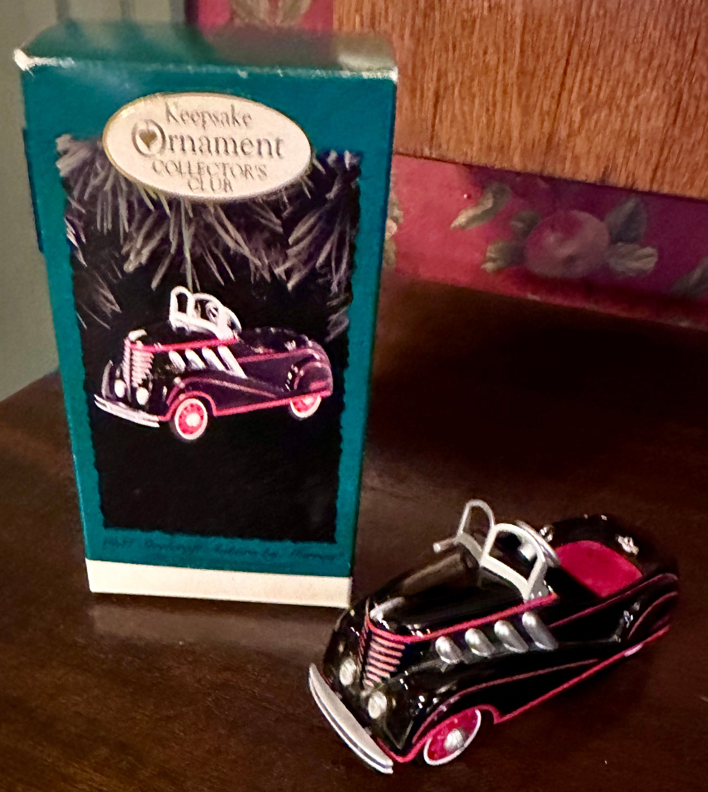 1996 Hallmark Keepsake Ornament - Kiddie Car Classics 1937 Auburn Pedal Car