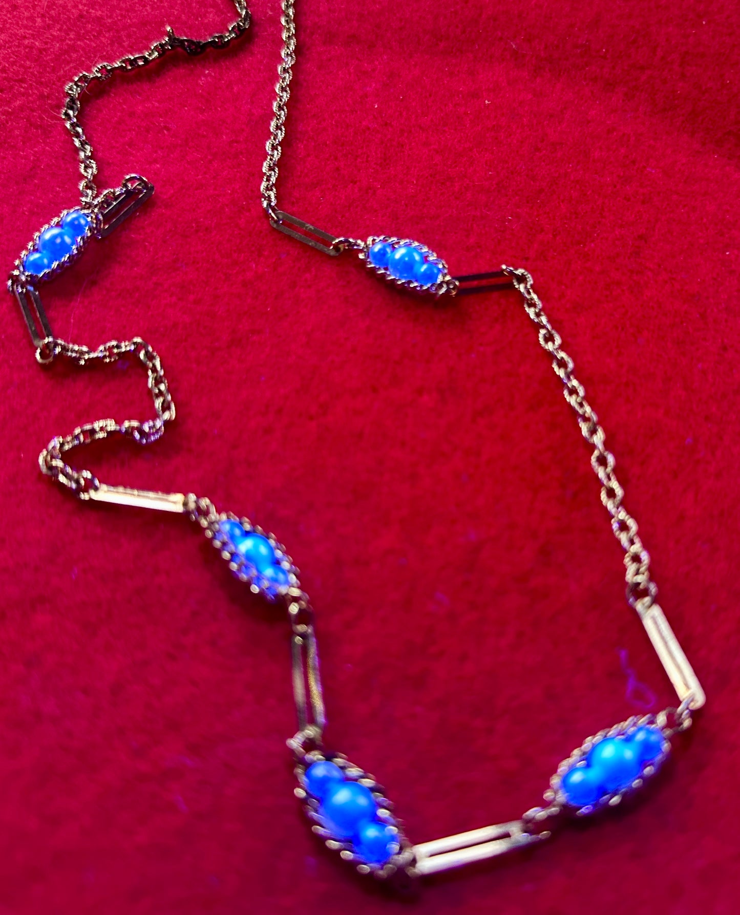 1970's Vintage Necklace - Bracelet Chain and Faux Pearl Glow In The Dark Jewelry