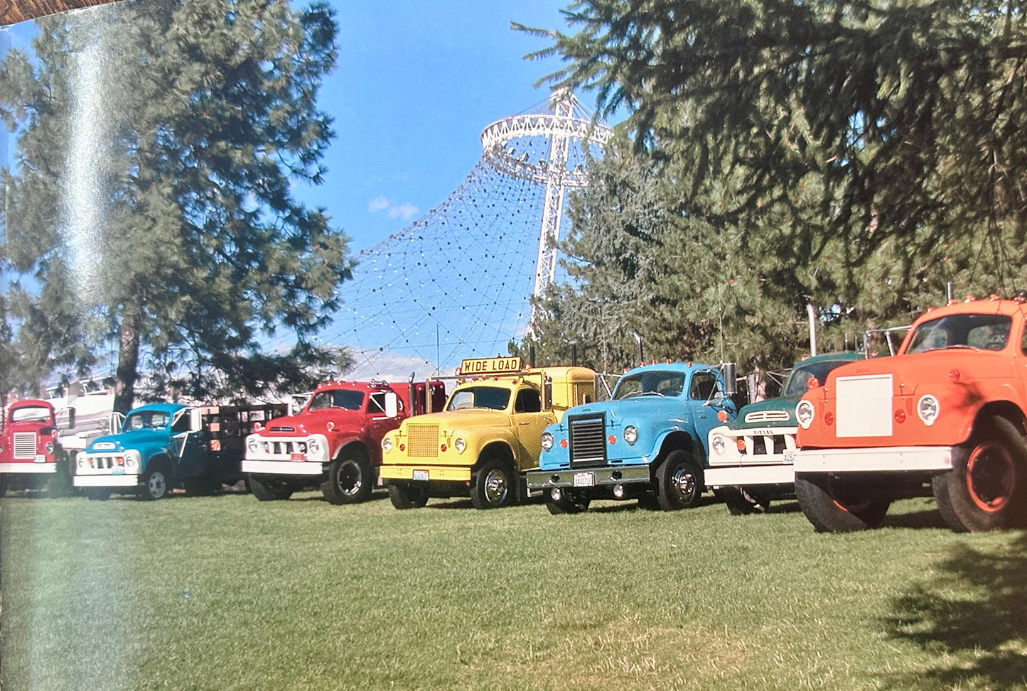 2005 Turning Wheels Vol 37 No. 11 (Nov) National Studebaker Meet SDC-2